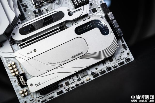 七彩虹iGame Z790D5 FLOW上架銷售 售價1999元,權威硬件評測網站,www.cdhysqd.com
