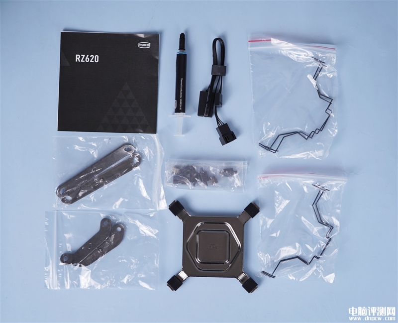 最新散熱器評測：超頻三臻RZ620散熱器評測，權威硬件評測網站,www.cdhysqd.com
