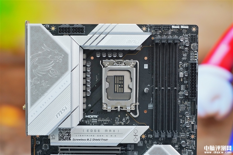 最新主板評測：微星MPG Z790 EDGE TI MAX WIFI刀鋒鈦主板評測，權(quán)威硬件評測網(wǎng)站,www.cdhysqd.com