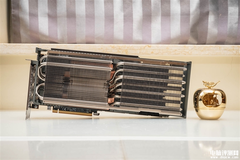 最新顯卡評測：AMD RX 7900 XTX顯卡評測，權(quán)威硬件評測網(wǎng)站,www.cdhysqd.com