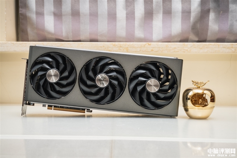 最新顯卡評測：AMD RX 7900 XTX顯卡評測，權(quán)威硬件評測網(wǎng)站,www.cdhysqd.com