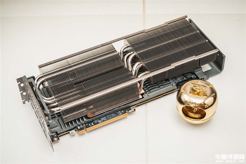 最新顯卡評測：AMD RX 7900 XTX顯卡評測，權(quán)威硬件評測網(wǎng)站,www.cdhysqd.com