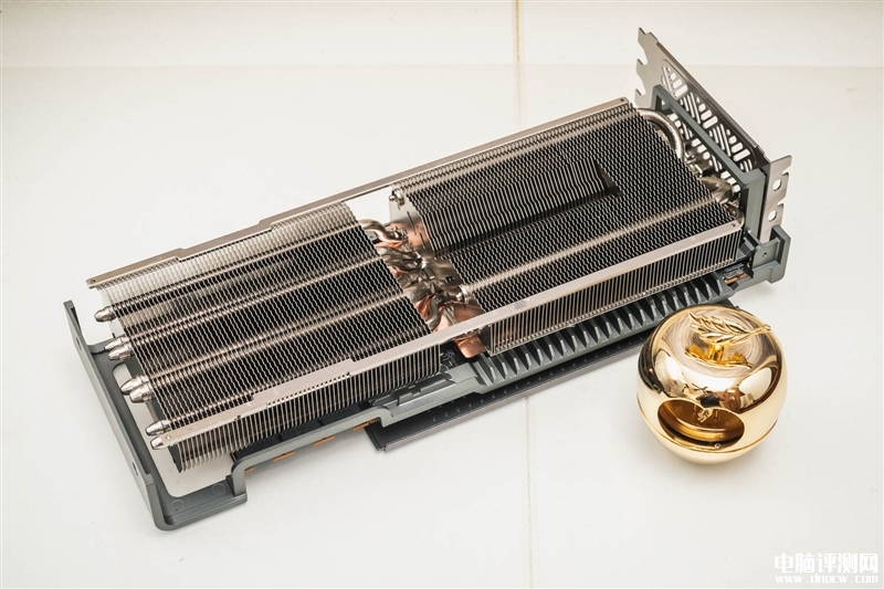 最新顯卡評測：AMD RX 7900 XTX顯卡評測，權(quán)威硬件評測網(wǎng)站,www.cdhysqd.com