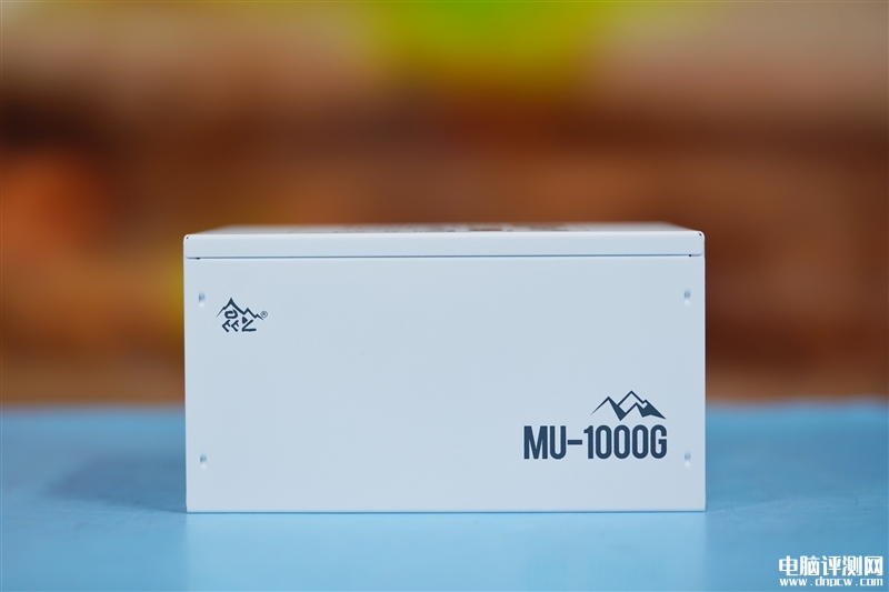 最新電源評測：鑫谷昆侖MU-1000G冰山版電源評測，權威硬件評測網站,www.cdhysqd.com