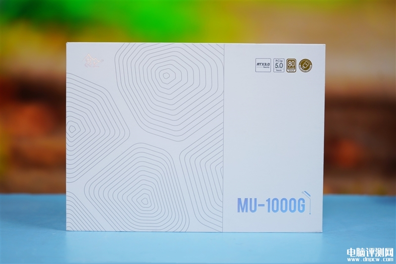 最新電源評測：鑫谷昆侖MU-1000G冰山版電源評測，權威硬件評測網站,www.cdhysqd.com