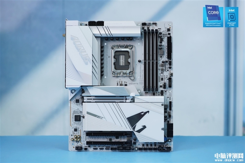 最新主板評測：技嘉冰雕X Z790 AORUS PRO X主板評測，權(quán)威硬件評測網(wǎng)站,www.cdhysqd.com